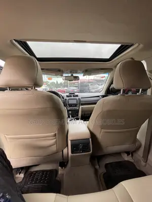 Toyota Camry XLE 4dr Sedan (2.5L 4cyl 6A) 2012 Blue
