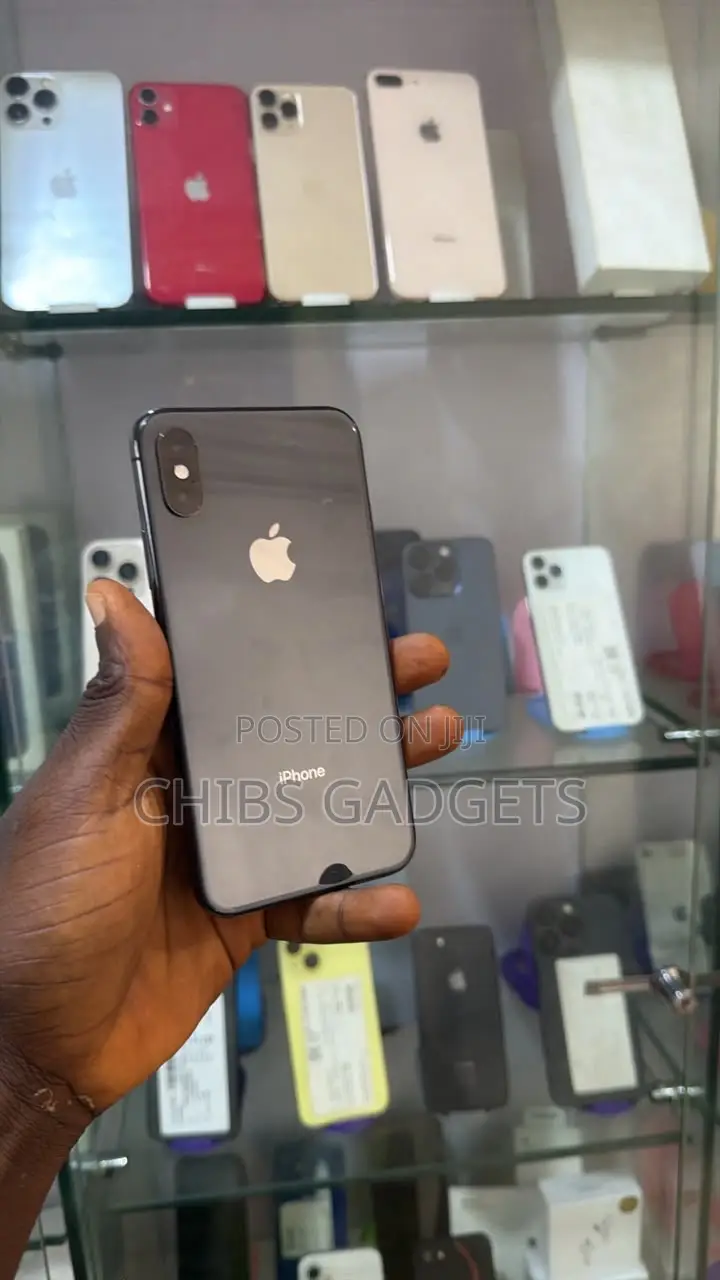 Apple iPhone X 64 GB Black