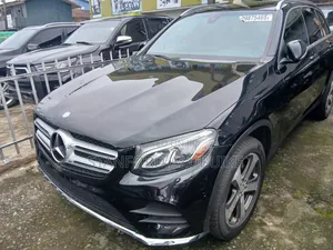 Mercedes-Benz GLC-Class 2017 Black