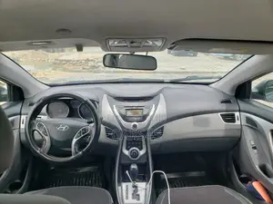 Hyundai Elantra 2012 Black