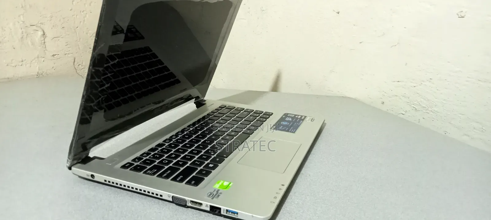 Laptop Asus S46CA 6GB Intel Core i5 HDD 500GB