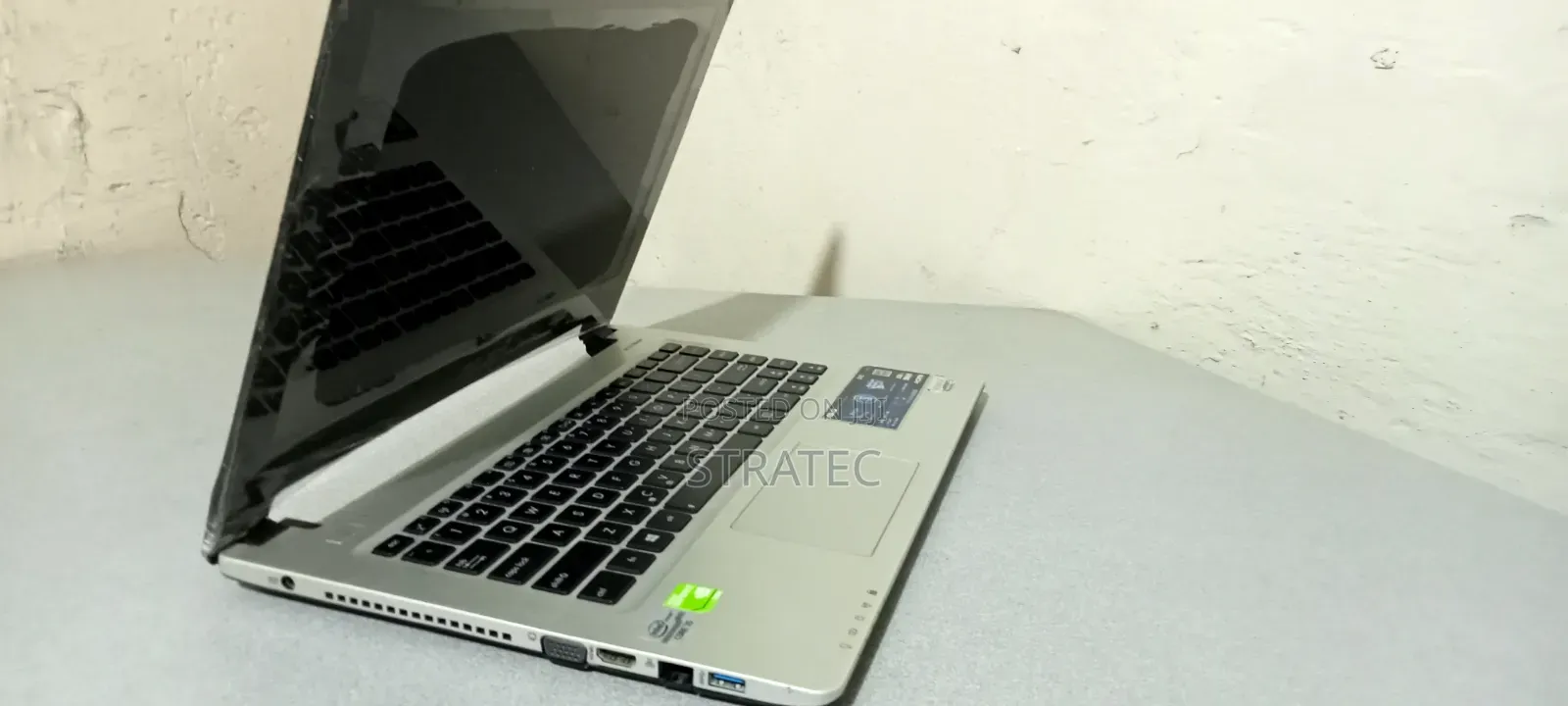 Laptop Asus S46CA 6GB Intel Core i5 HDD 500GB