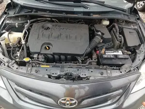 Toyota Corolla 2011 Gray