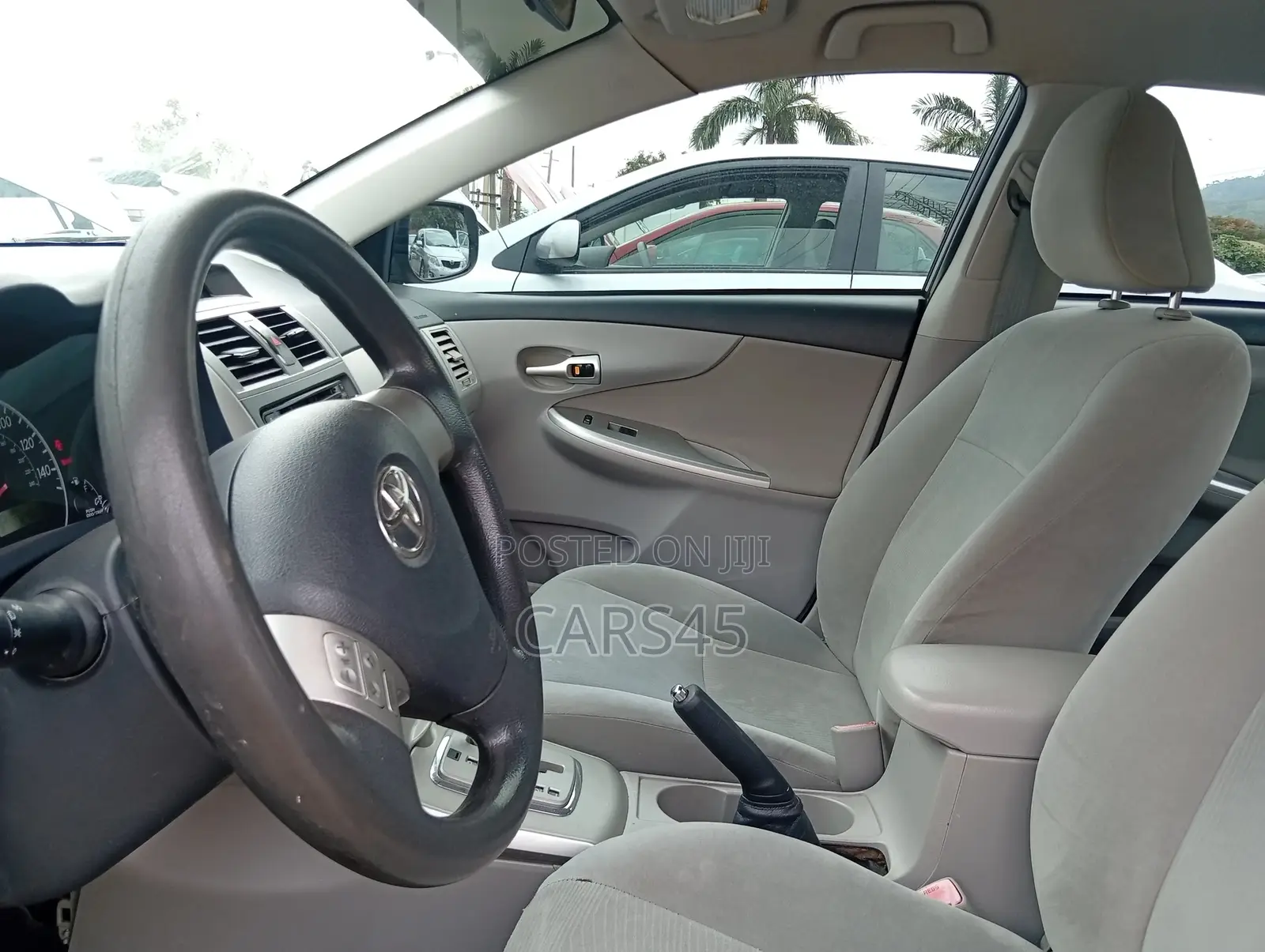 Toyota Corolla 2011 Gray