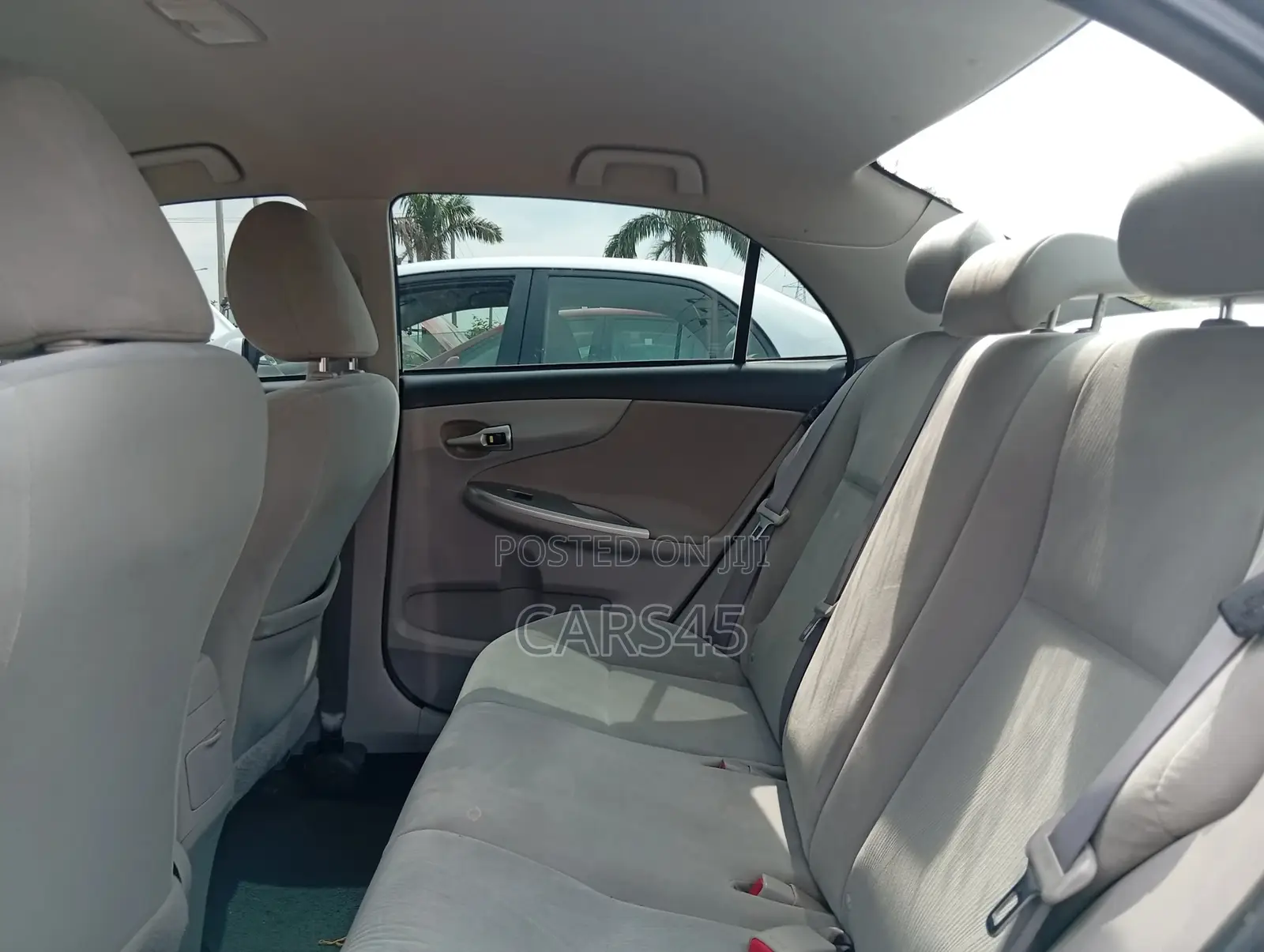 Toyota Corolla 2011 Gray