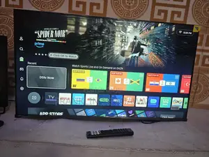 Neatly Used 40-Inch Hisense Smart Tv