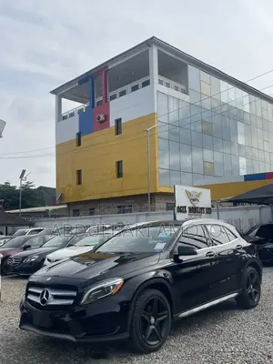 Mercedes-Benz GLA 250 2016 Black