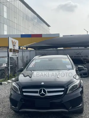 Mercedes-Benz GLA 250 2016 Black