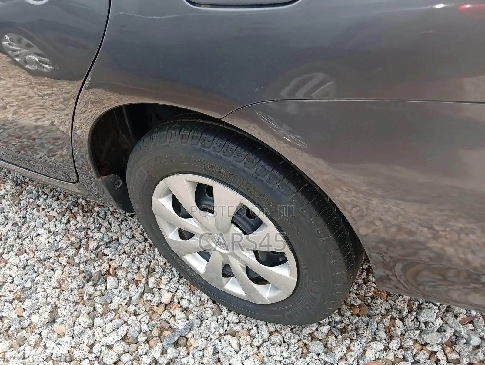 Toyota Corolla 2011 Gray