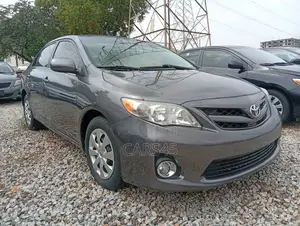Toyota Corolla 2011 Gray