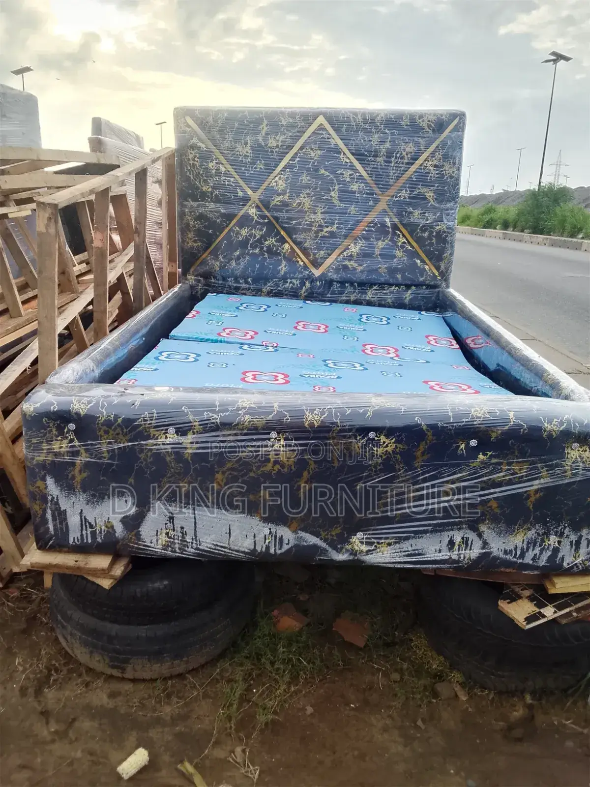 6by6 Bedframe