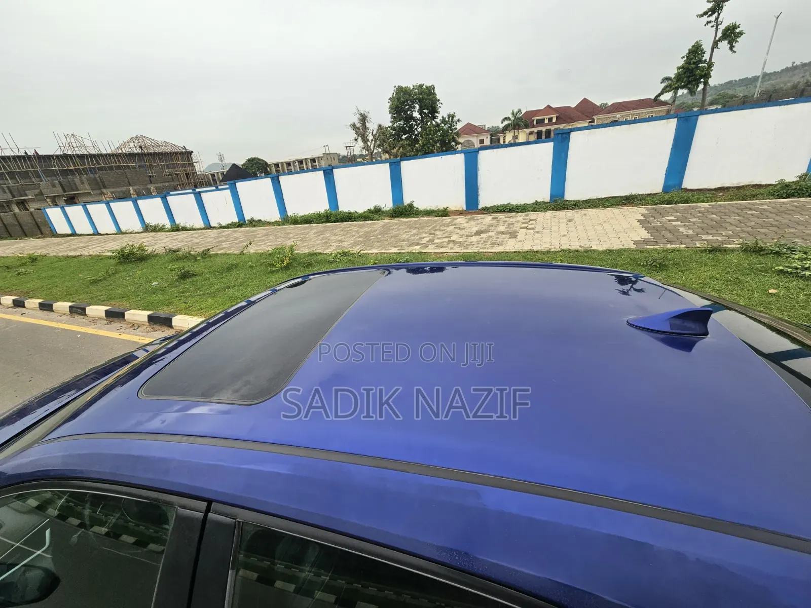 Toyota Corolla XSE 2020 Blue