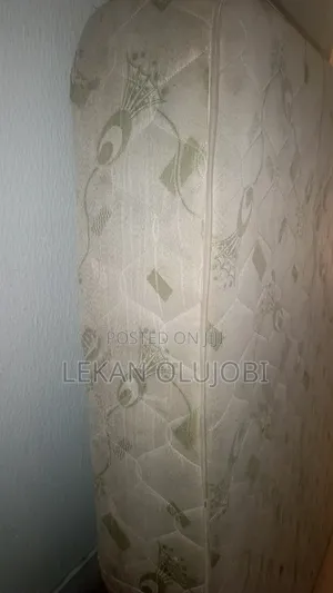 A 6 by 6 Vitafoam Mattress for Sale
