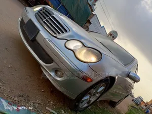 Mercedes-Benz C-Class 2007 Silver