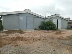 Warehouse on 4400sqm Land for Sale