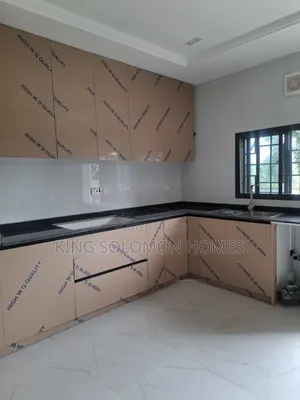 4bdrm Duplex in Wuye for sale