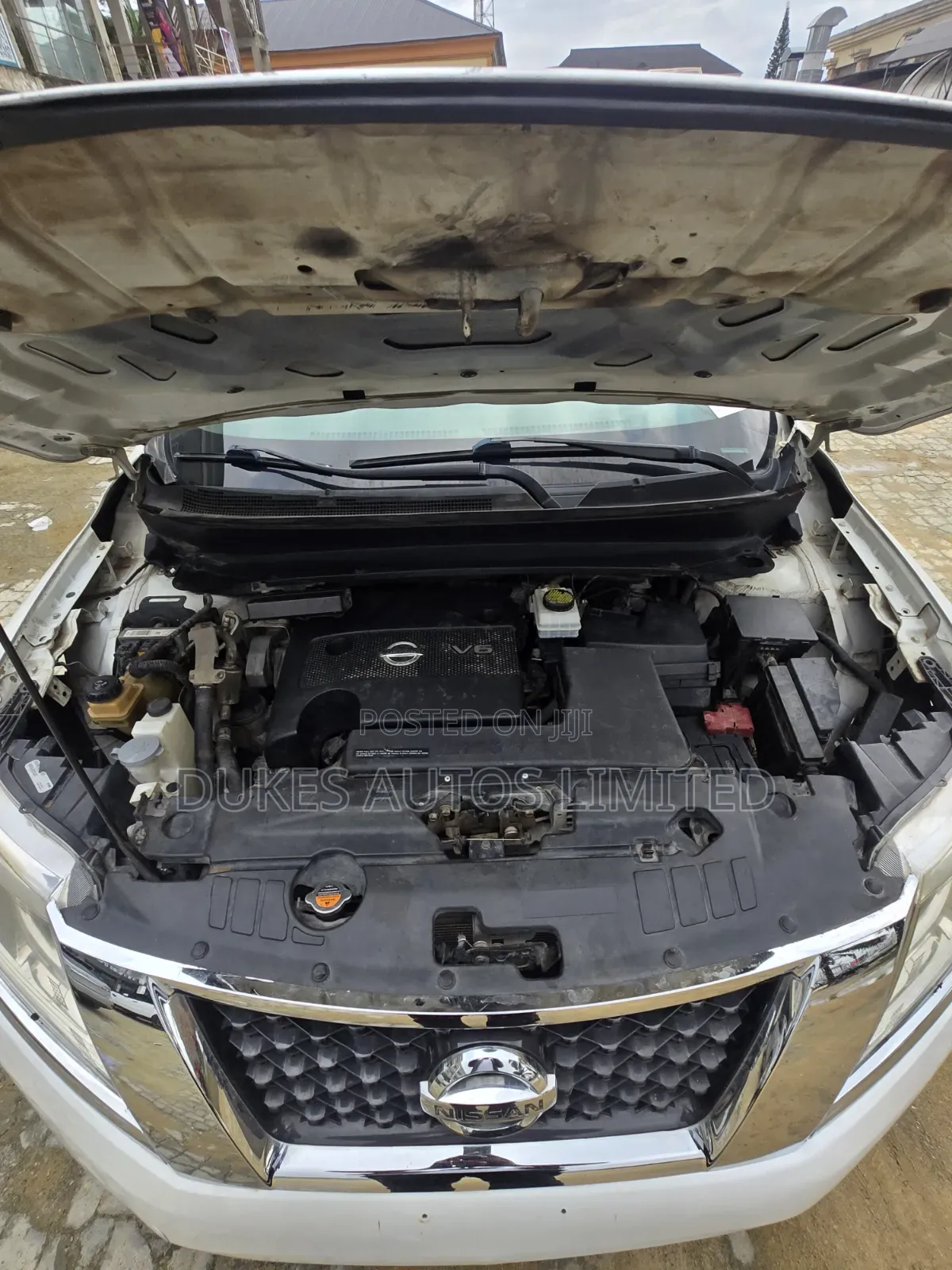 Nissan Pathfinder 2016 White