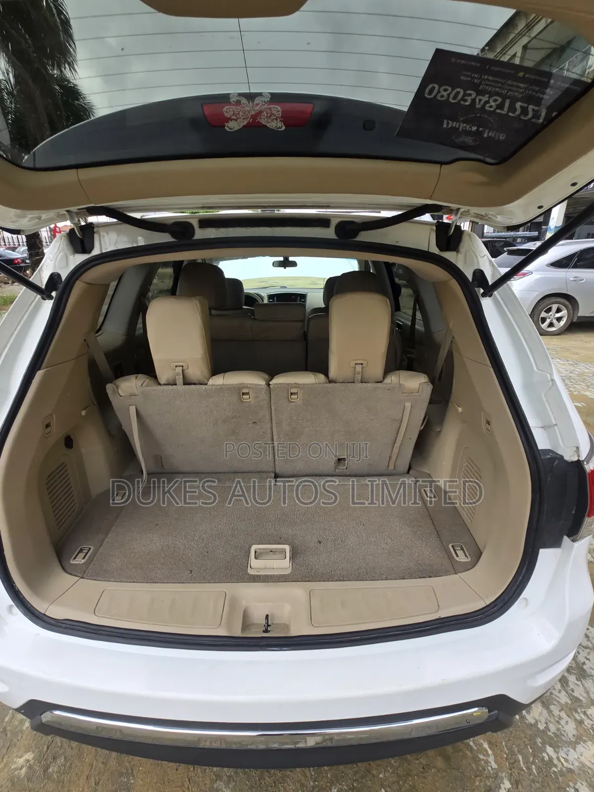 Nissan Pathfinder 2016 White