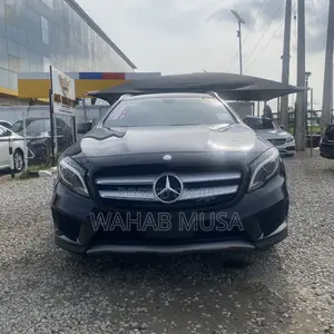 Mercedes-Benz GLA 250 2015 Black