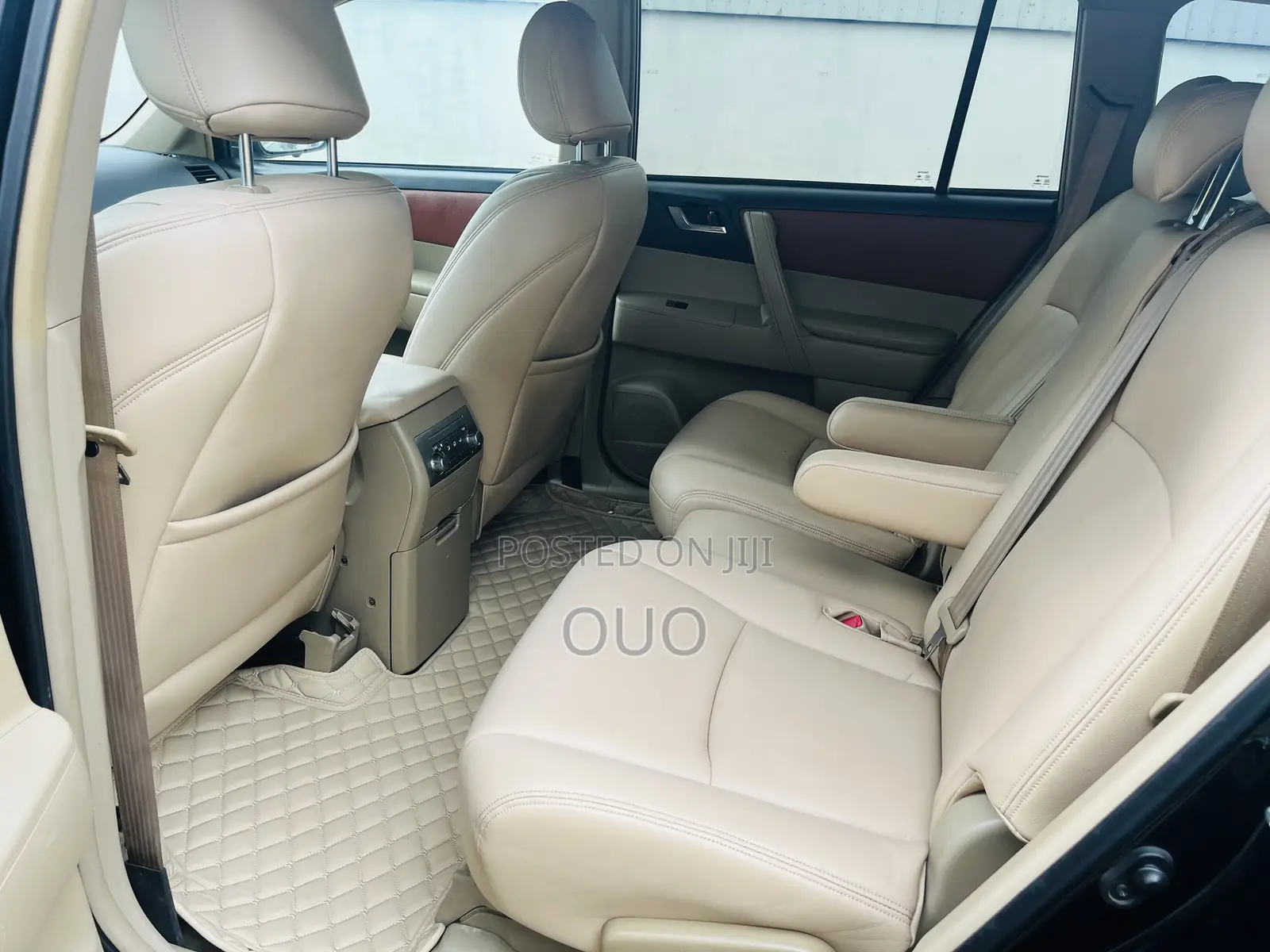 Toyota Highlander 2014 Black