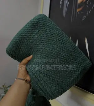 Knitted Tassel Throw Blanket