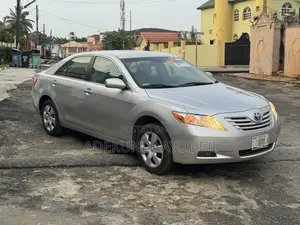 Toyota Camry 2009 Silver