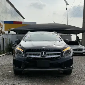 Mercedes-Benz GLA 250 2015 Black