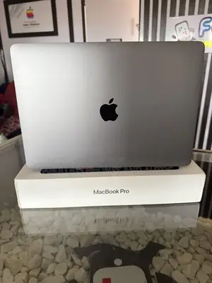 Laptop Apple MacBook Pro 2019 16GB Intel Core i7 SSD 256GB