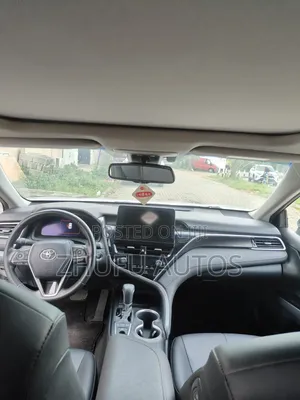 Toyota Camry 2022 White