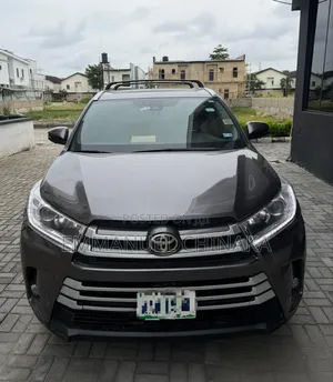 Toyota Highlander 2018 Gray