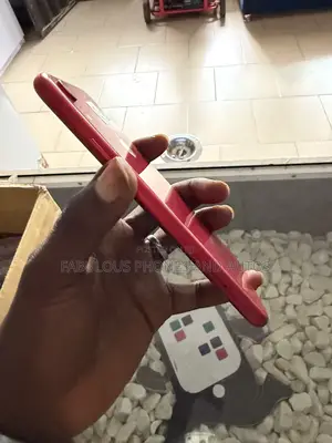Apple iPhone XR 128 GB Red