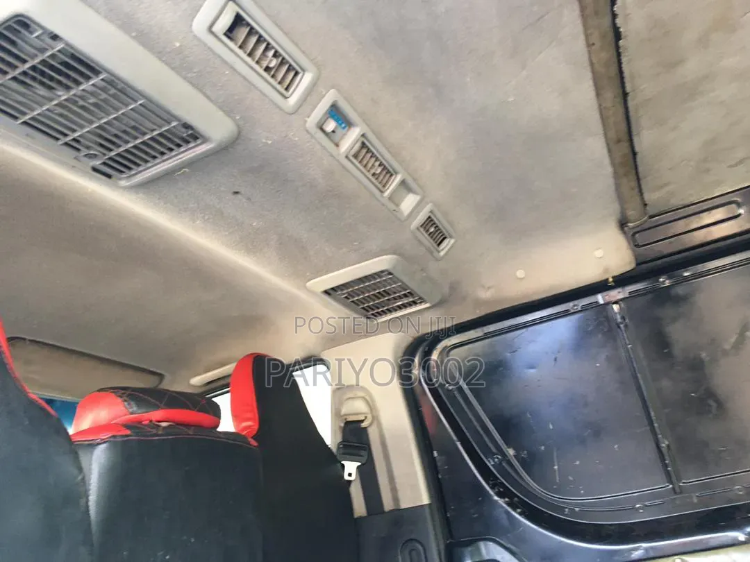Toyota HiAce 2015 Grey