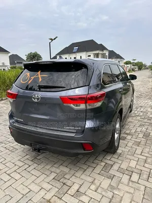 Toyota Highlander Limited Platinum V6 4x4 (3.5L 6cyl 6A) 2016 Blue