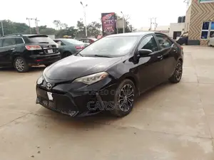 Toyota Corolla 2015 Black