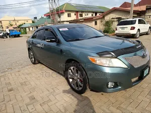 Toyota Camry 2009 Green