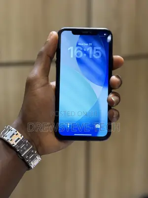 Apple iPhone 11 64 GB Black