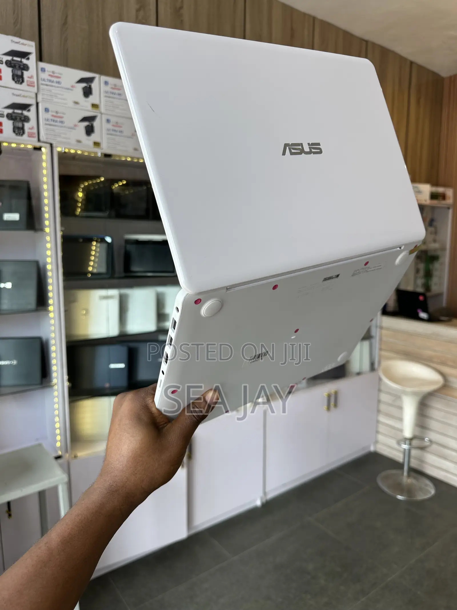 Laptop Asus 4GB Intel Celeron eMMC 60GB
