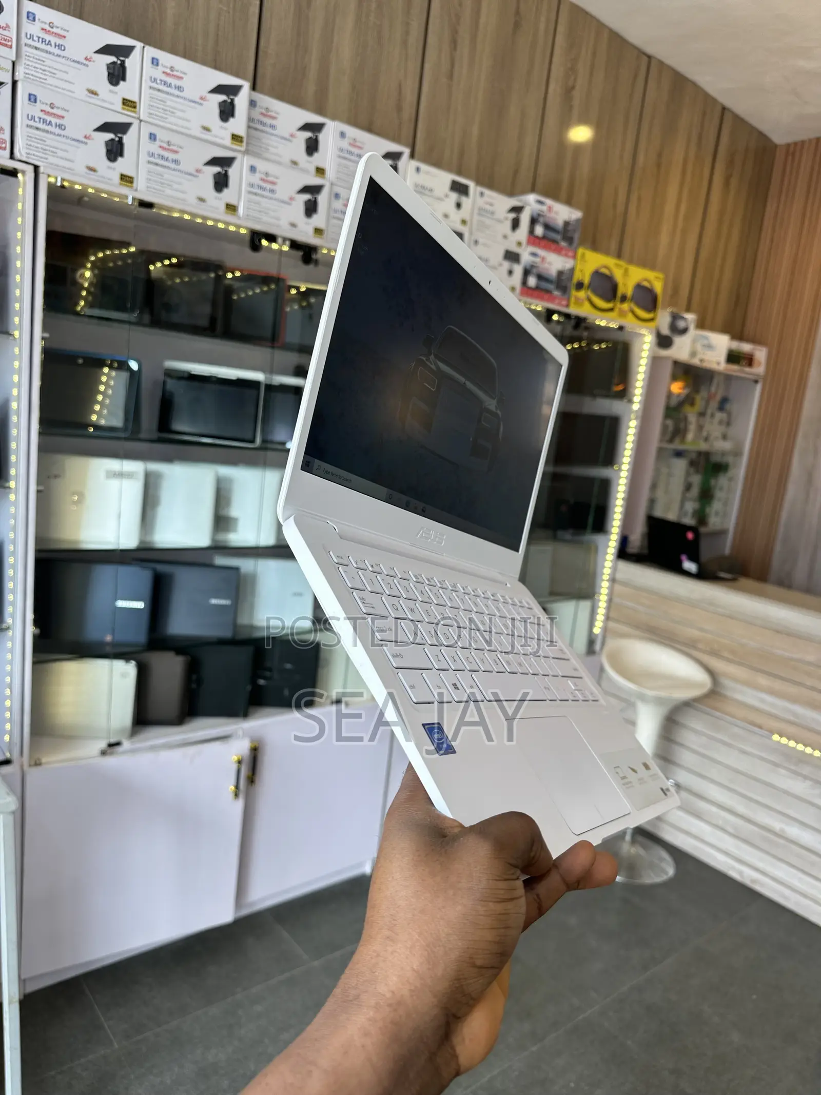 Laptop Asus 4GB Intel Celeron eMMC 60GB