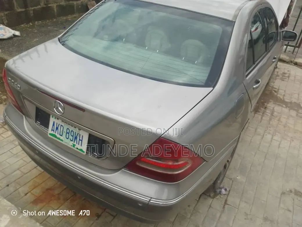 Mercedes-Benz C-Class 2004 Silver