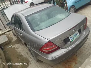Mercedes-Benz C-Class 2004 Silver