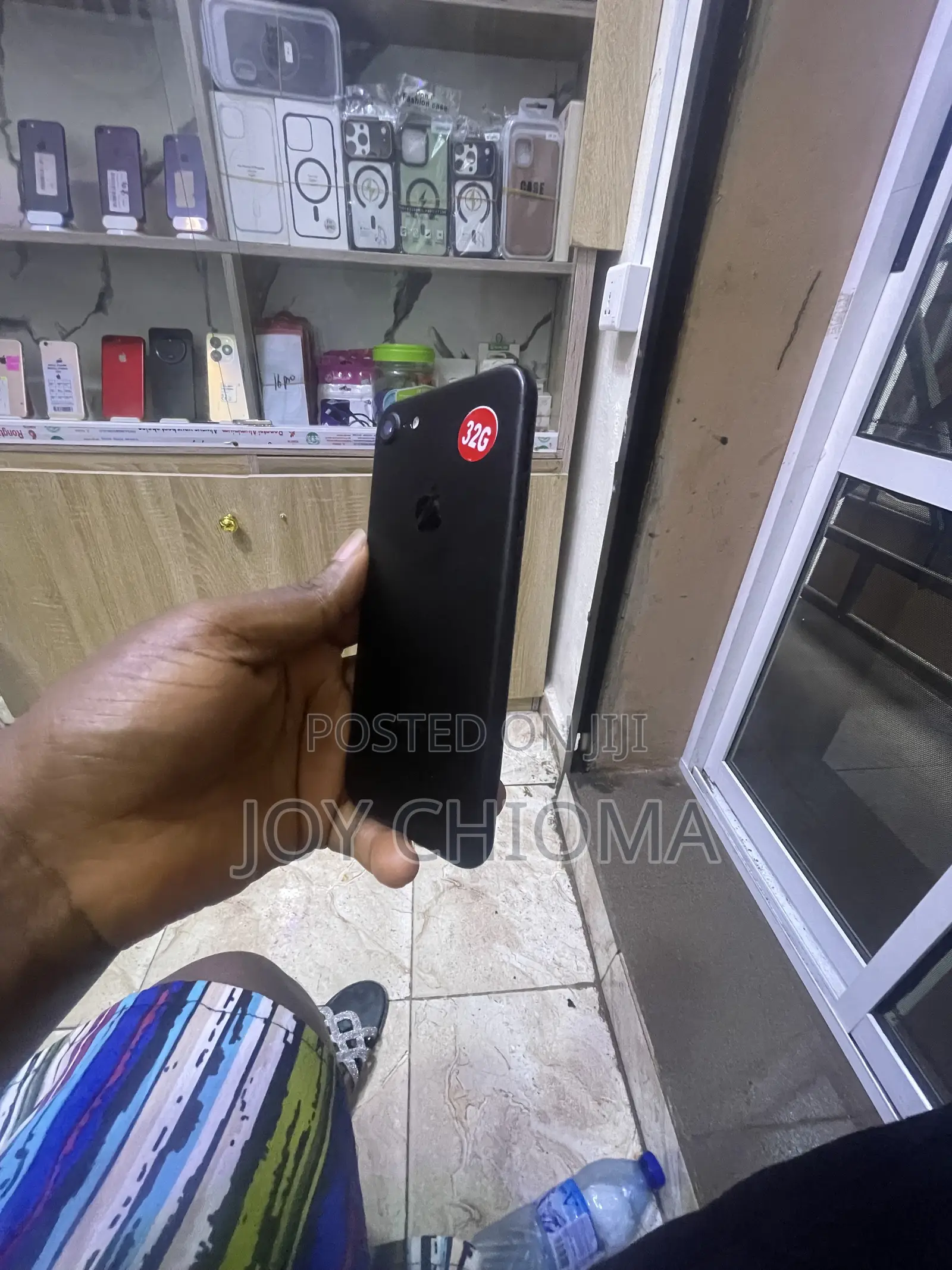 New Apple iPhone 7 32 GB Black