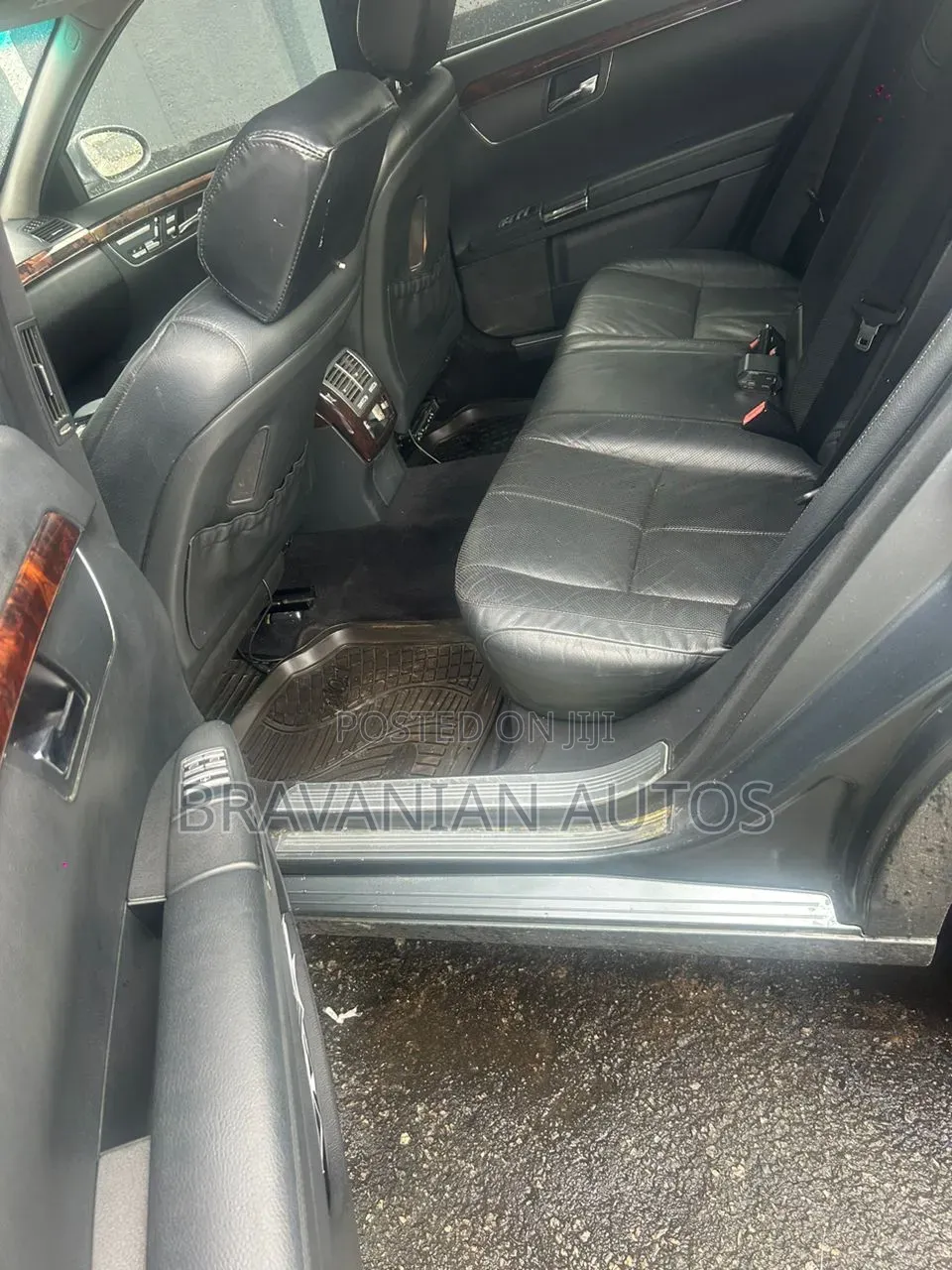 Mercedes-Benz S-Class 2010 Gray