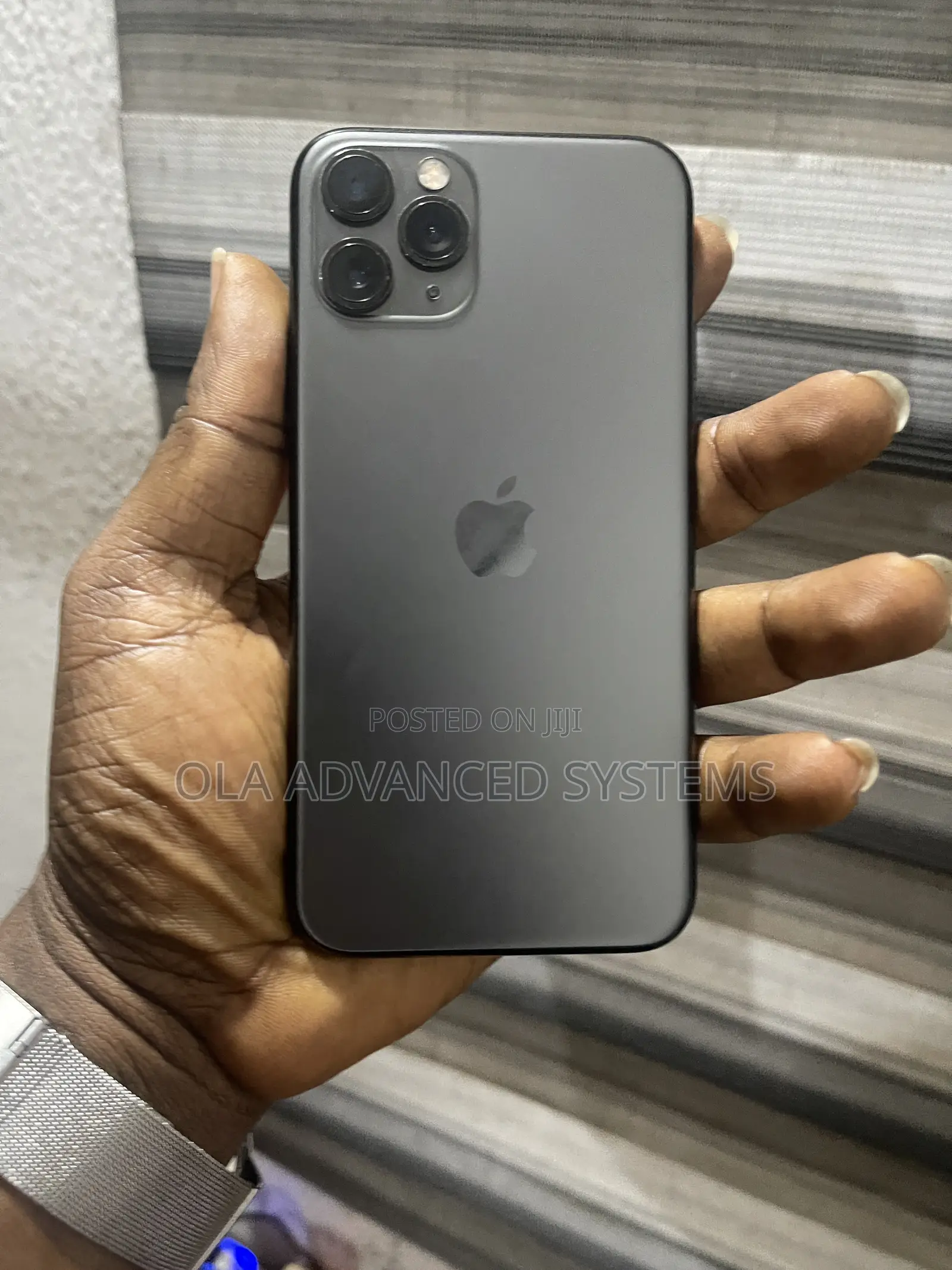 Apple iPhone 11 Pro 64 GB Black