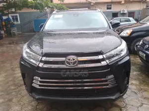 Toyota Highlander 2017 Black