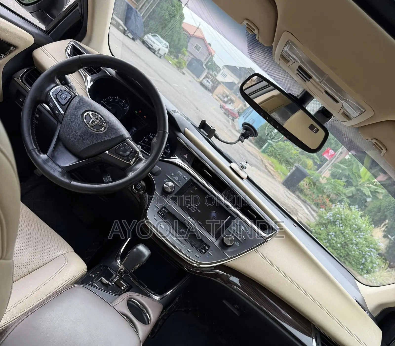 Toyota Avalon 2013 White
