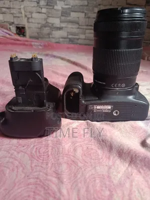 Canon Eos 60d Camera + Lens + Battery And External Battery Pack