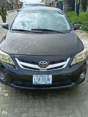 Toyota Corolla 2010 Black