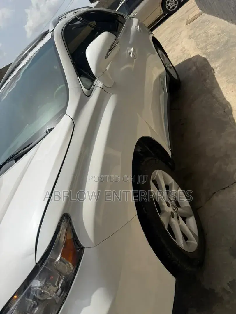 Lexus RX 2011 White