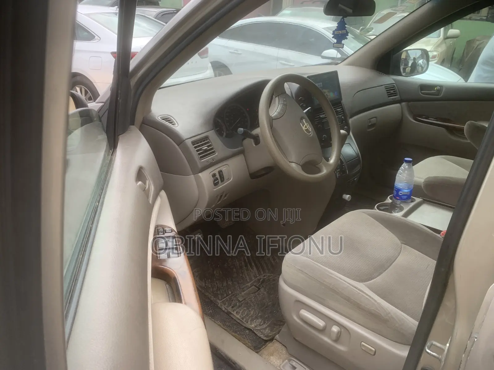 Toyota Sienna 2005 Silver