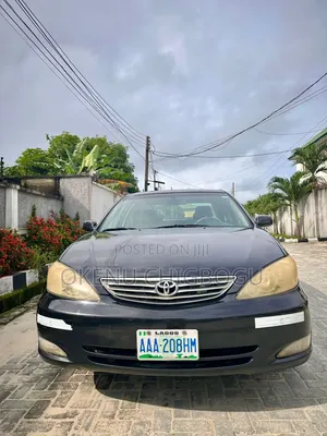 Toyota Camry SE 4dr Sedan (2.4L 4cyl 4A) 2004 Black